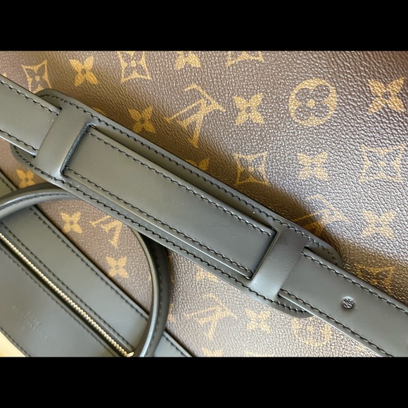 Louis Vuitton Briefcase - Picture 13 of 16